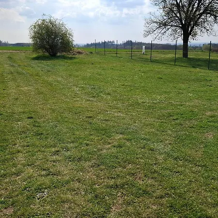 Zahrada Na Cyklostezce - Karavanové Stání Kemp *